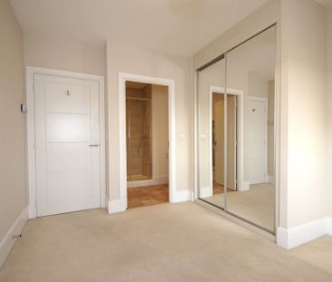 2 bed Apartment for rent - Photo 6