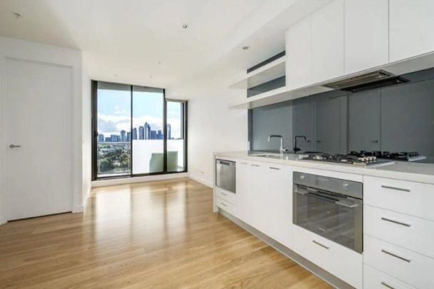 Unit 609/338 Kings Way, South Melbourne. - Photo 1