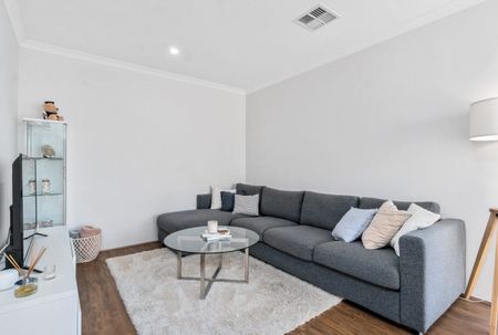 Lifestyle, Location & Low-Maintenance Living! - Photo 2