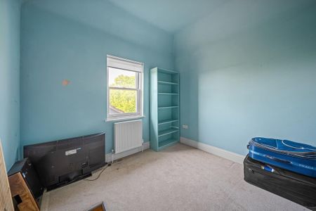 3 bedroom apartment to rent - Photo 5