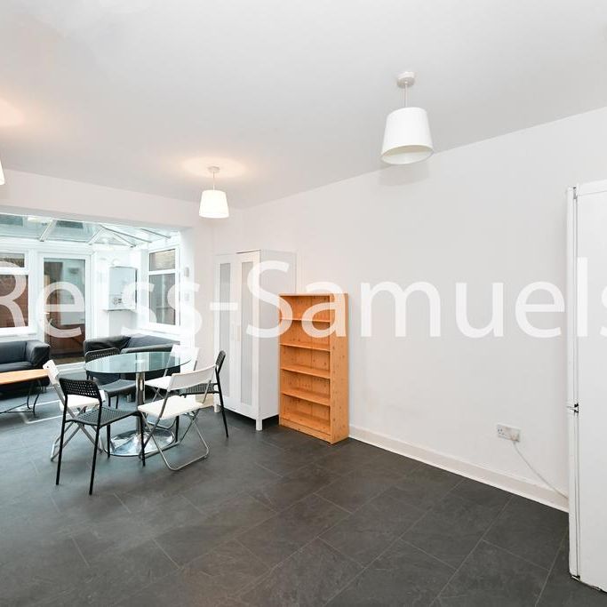 5 bedroom terraced house to rent - Photo 1