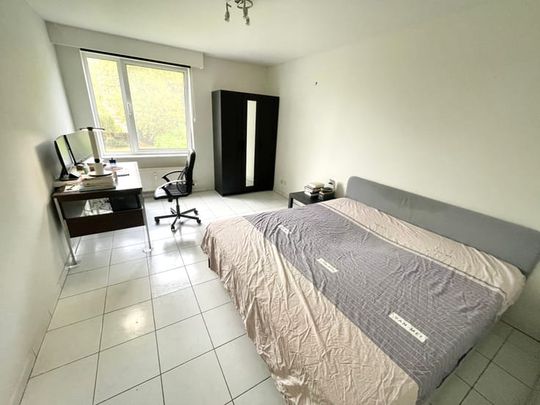 Appartement te huur - Foto 1