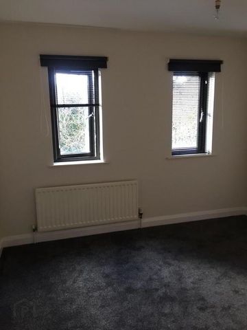 6 Acorn Lodge, Shore Road, Newtownabbey, BT37 9RU - Photo 2