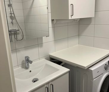 Valviksgatan, Kista - Photo 3