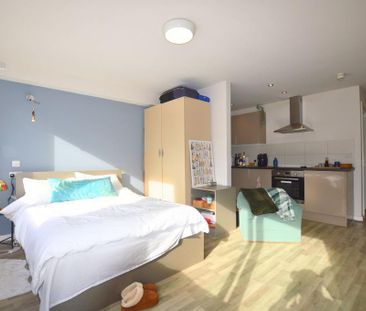 Studio to rent - Photo 3