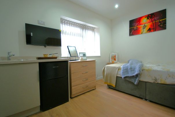 16 Strathdene Road - Photo 1