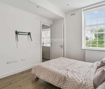 Rundell Crescent, Hendon, NW4 - Photo 3