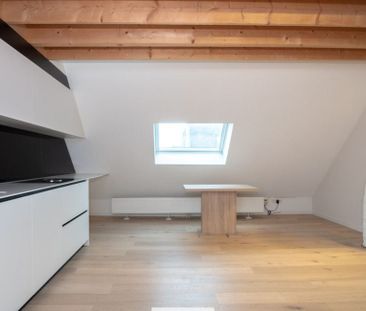 Appartement te huur in Gent voor € 770 met 1 slaapkamer - Photo 2