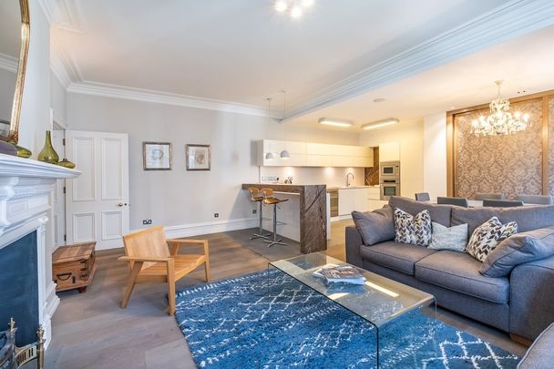 2 bedroom flat to rent - Photo 1