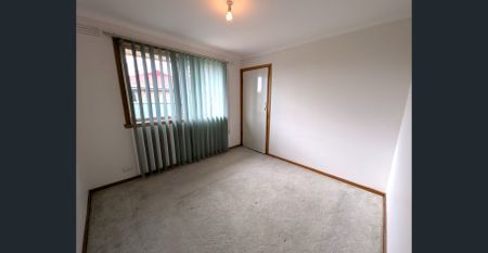 Superbly located 3 bedroom gem in Norlane West. - Photo 3