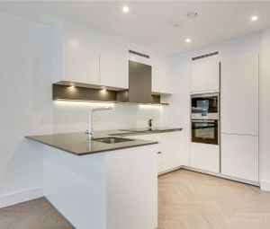 2 Bedrooms Flat to rent in London N7 | £ 575 - Photo 1