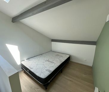 Location Appartement 5 pièces 68m² LILLE 59000 - Photo 2