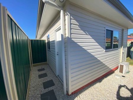 Secure & comfortable brand-new granny flat - Photo 4
