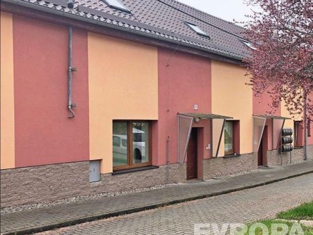 Pronájem bytu 1+kk 21 m2 - Фото 3
