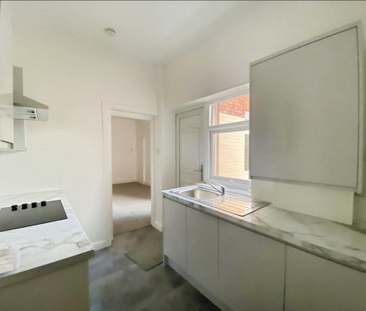 2 bedroom ground floor flat to rent - Photo 6