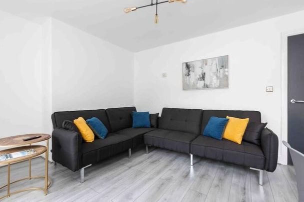 2 Bed Flat, Bold Street, L1 - Photo 1