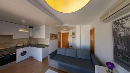 Piso de alquiler en Calle de Gonzalo Herrero, Valdeacederas - Photo 2