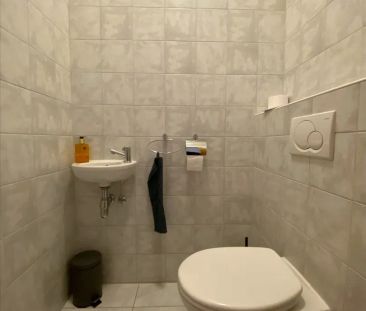 Zeer net gelijkvloers appartement met 2 slpks nabij centrum van Geel! - Photo 2