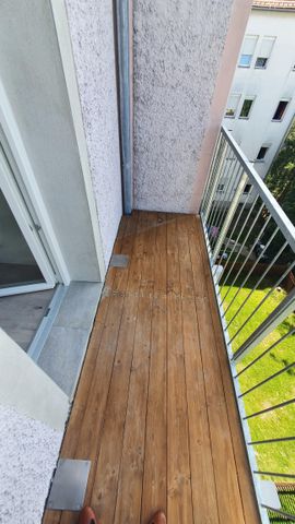 Charmante Altbauwohnung mit Balkon im 3. Stock - Photo 5