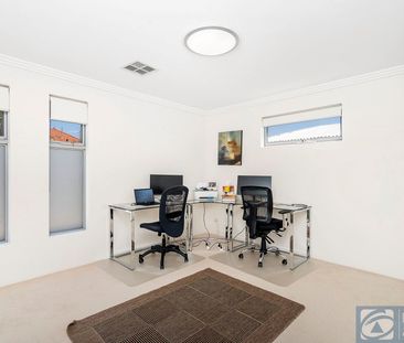 Stunning Executive Townhouse In The Heart of Mount Lawley - Photo 1