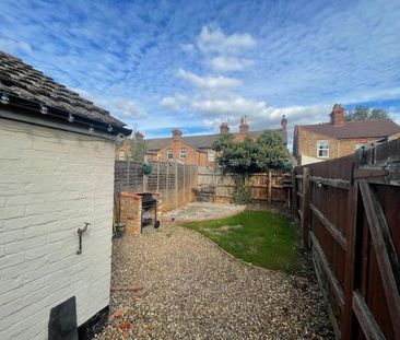 2 bedroom detached house to rent - Photo 3