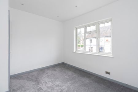 Falkland Road, Dorking, RH4 - Photo 2