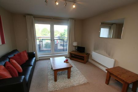 2 bedroom apartment to rent - Photo 4