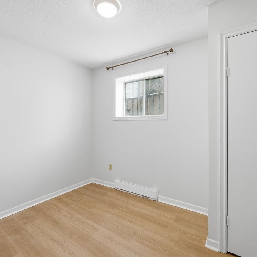 For Lease - 104 Wellington Street Unit# 6, Aurora, Ontario - Photo 1