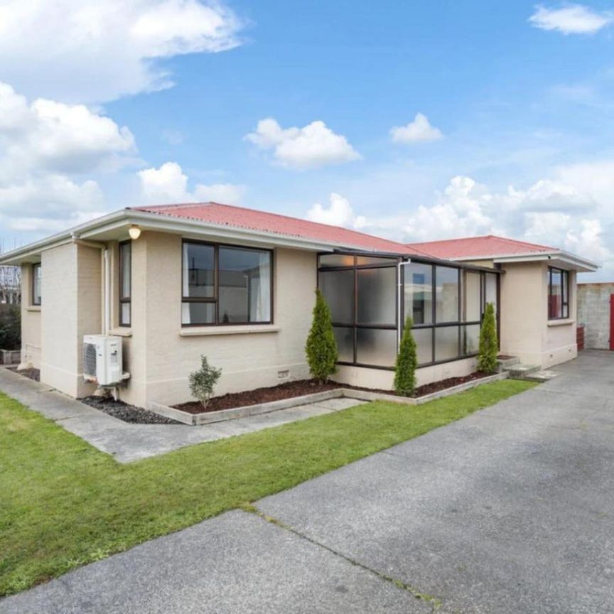 Family Home - Photo 1