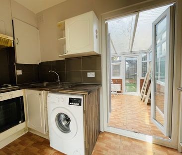 Derinton Road, Tooting Bec - Photo 6