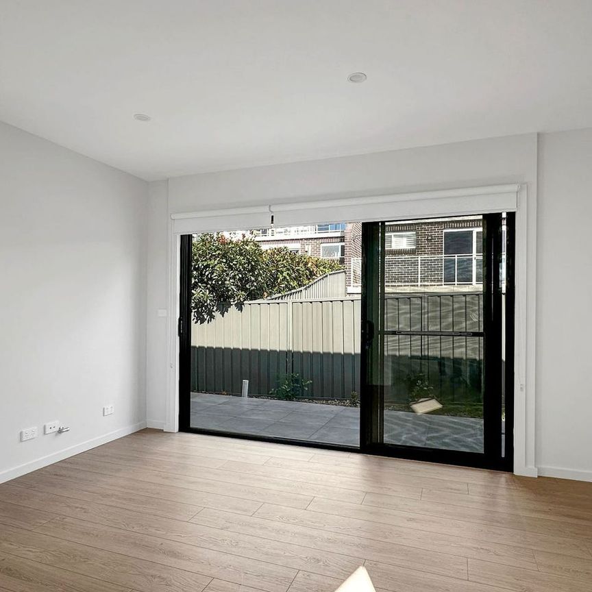 3-Bedroom Townhouse - Photo 1