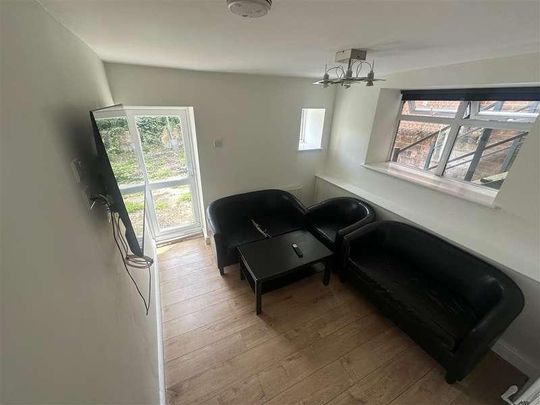 Tennyson Road, Southampton, SO17 - Photo 1