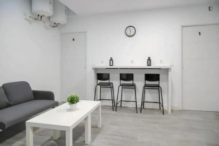 Estudio de alquiler en Opañel - Photo 2
