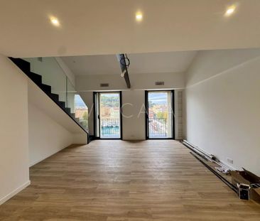 Location Appartement 5 pièces 130m² NICE 06300 - Photo 6