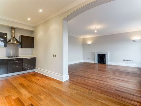 Thornton Place, Clapham Common North Side, London, SW4 0AB - Photo 2