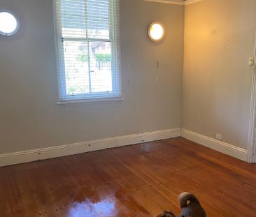 Dulwich Hill - Photo 2