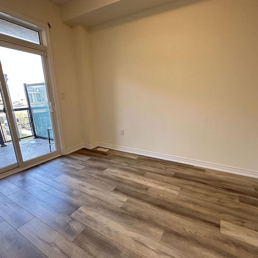 For Lease - 40 Zinfandel Drive Unit# 22, Hamilton, Ontario - Photo 1