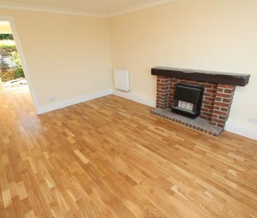 4 bedroom detached house to rent - Photo 2