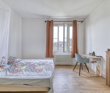 Location Appartement 4 pièces Meublé 88m² ANGERS 49000 - Photo 5