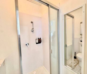 Modern Furnished Studio Units in Potts Point Move In Today! - Photo 6