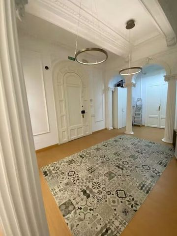 Carrer de Casp, Barcelona, Catalonia 08010 - Foto 4