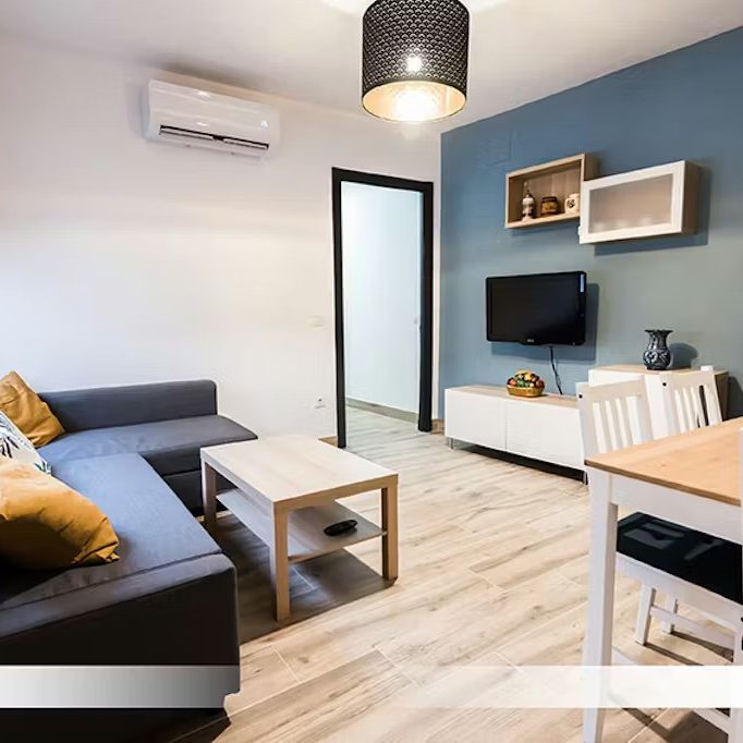 Calle Torrijiano, Sevilla, Andalusia 41009 - Foto 1