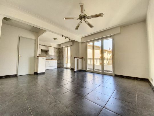 A LOUER - STUDIO 33M² A NICE, SECTEUR GAMBETTA - Photo 1