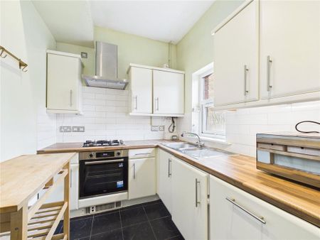 1 bedroom apartment to rent - Photo 5