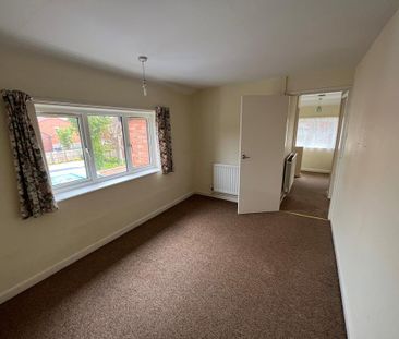 2 bedroom maisonette to rent - Photo 1