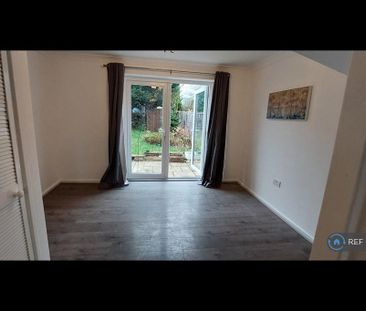 3 bedroom terraced house to rent - Photo 1