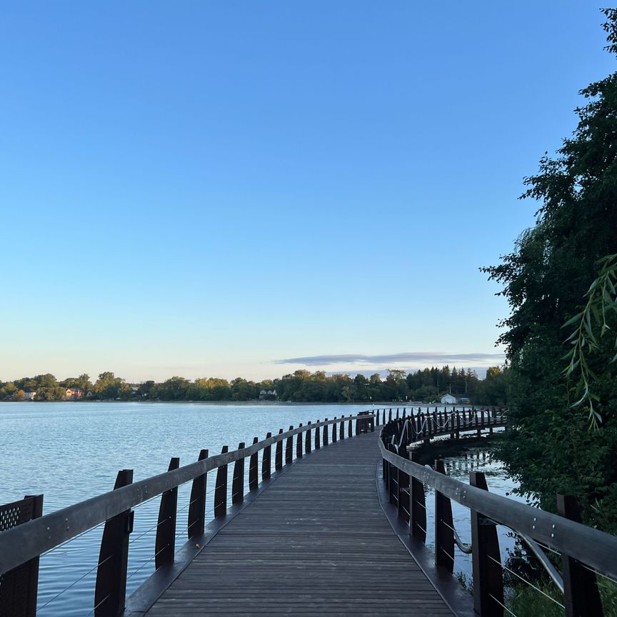 For Lease - 48 Sandbanks Drive, Richmond Hill, Ontario - Photo 1