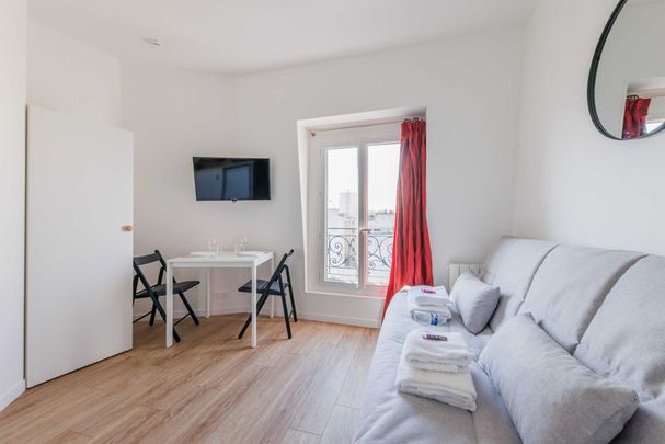 Rue de Bagnolet - Photo 1