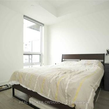 Feels brand new + den high ceilings parking included! - Photo 3