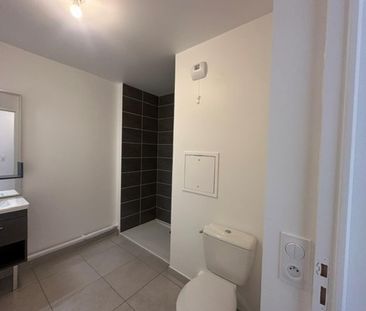 location Appartement T2 DE 44.5m² À ELANCOURT - Photo 3